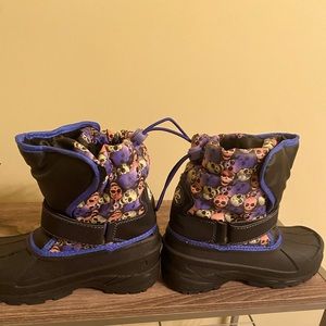 Kids snow boots